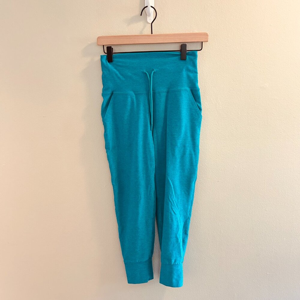 Beyond Yoga Spacedye Commuter Midi Leggings Size Medium Peacock Blue Heather Gym - Picture 4 of 14